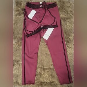 ALO Yoga Airlift High Waist 7/8 Line Up Legging Set.